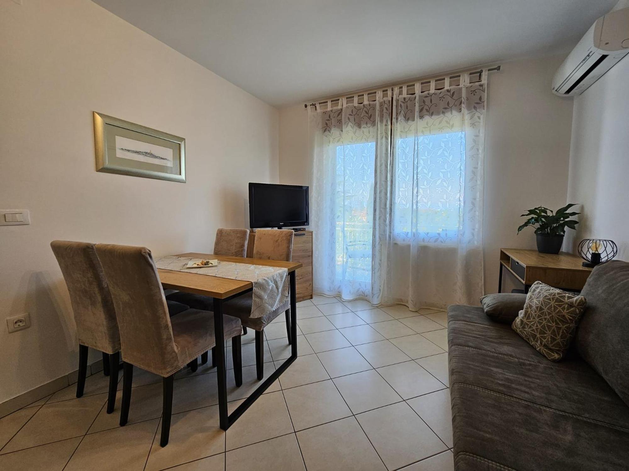 Apartments Andrea マリンスカ エクステリア 写真