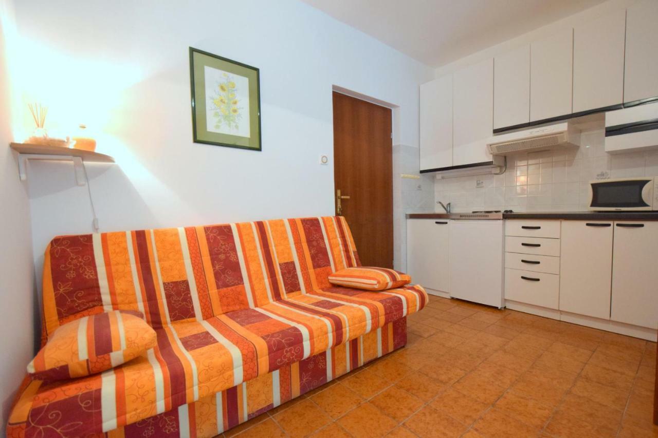 Apartments Andrea マリンスカ エクステリア 写真